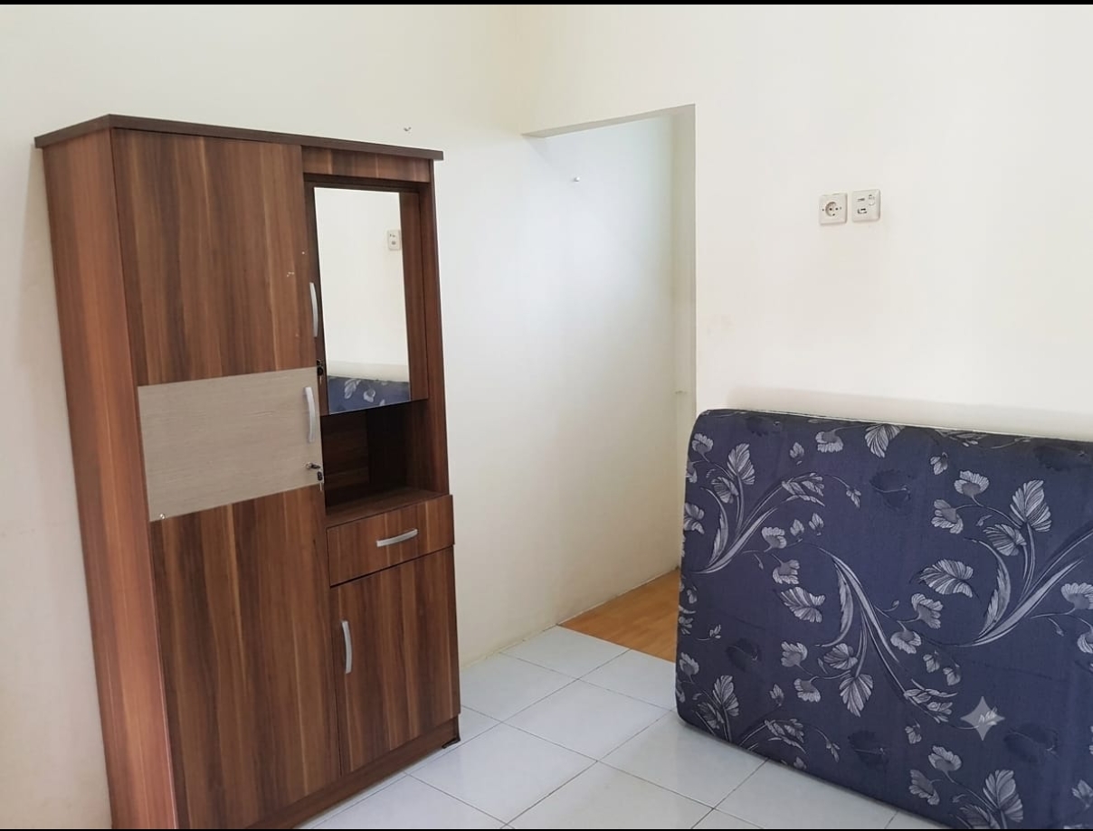 Kamar Non-AC Kos Cemara Putri 41